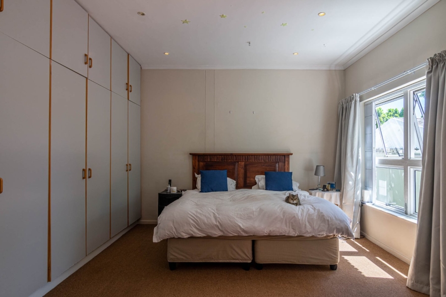 11 Bedroom Property for Sale in Gordons Bay Village Western Cape